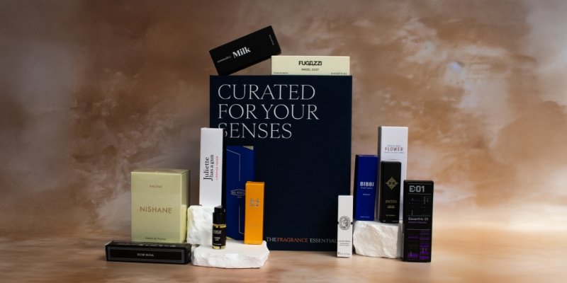 Skins_FragranceExperienceBox_May2025_BrandpageBanner_800x400_1_